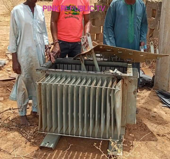 https://pinkrepublic12.blogspot.com/2026/04/yobe-police-arrests-three-transformer.html?m=1