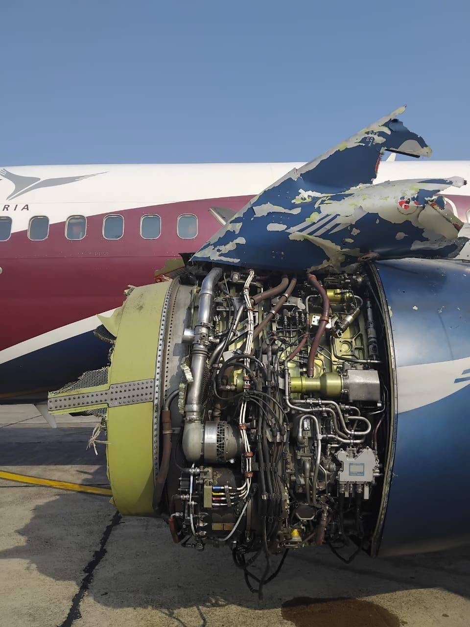 Credit to the crew aboard this Arik Air flight W3 740 from Lagos to Port Harcourt that took safety p...