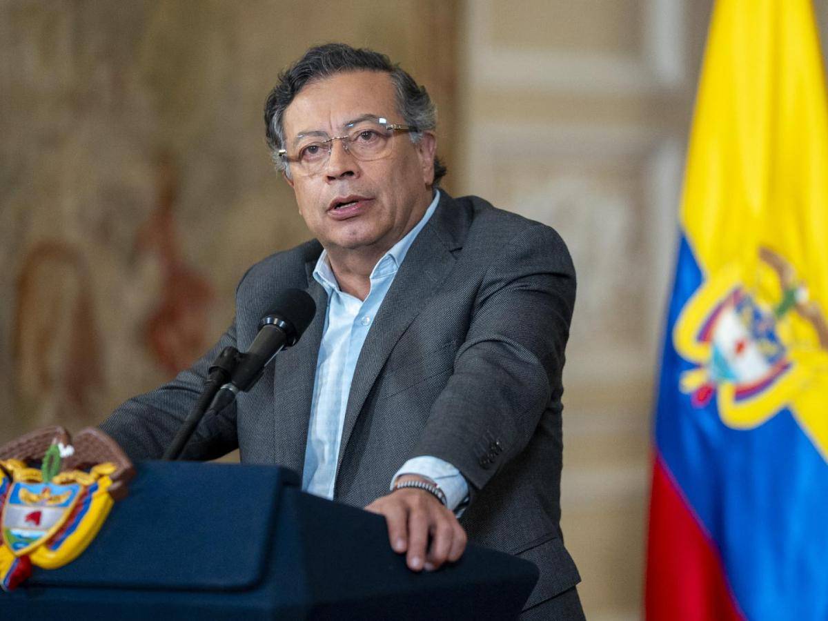 ๐จ๐ด Colombian President Gustavo Petro says someone attempted to assassinate him
