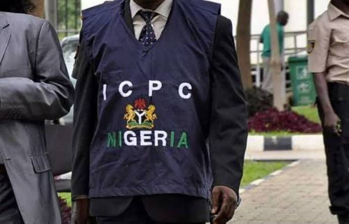 BREAKING: ICPC raids El-Rufai’s Abuja residence