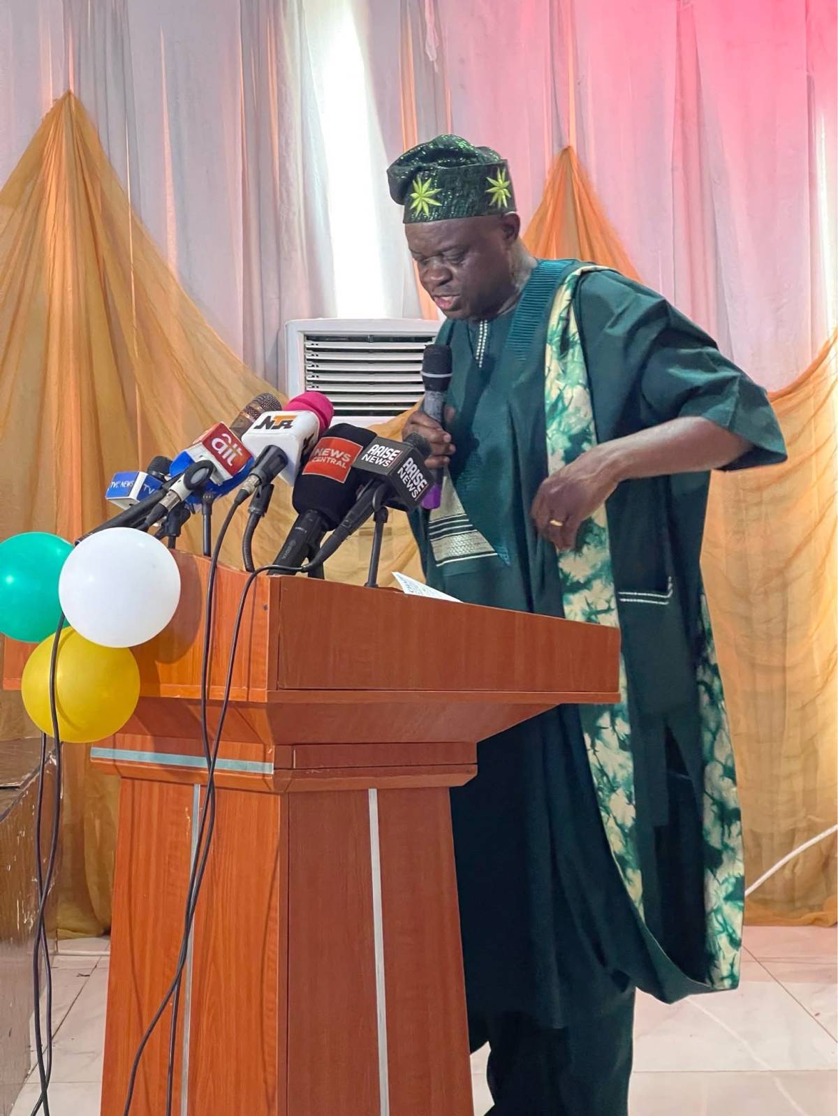 Expert Seeks Kogi Govt, NIWA Partnership to Harness Rivers Niger, Benue Potential
https://corenewsne...