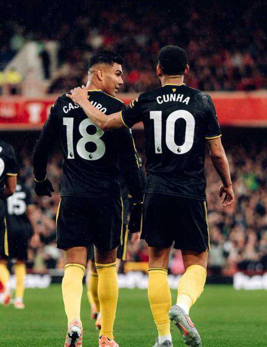 🚨🗣️ Mazraoui on his favorite moment with Casemiro: “One moment which just pops into my mind, he’s l...