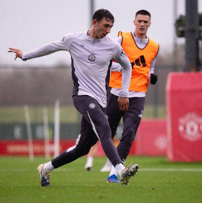 ๐จ Travis Binnion plays the BIGGEST role in deciding which youth players train with the first team e...