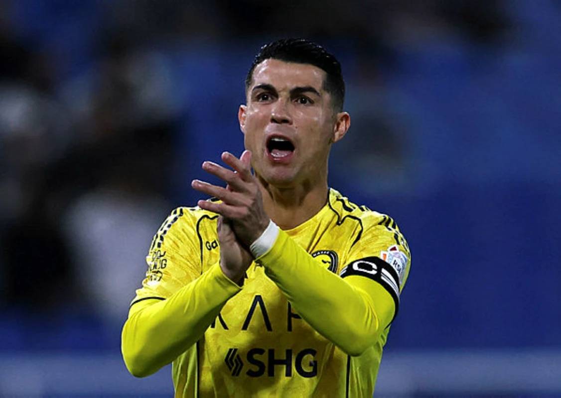 Cristiano Ronaldo Remains in Saudi Arabia Amid Fake Departure Reports.
Contrary to circulating medi...