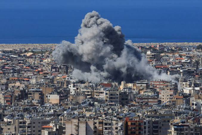 Israeli Strike Kills Seven in Beirut as Conflict with Hezbollah Escalates.
An Israeli airstrike on...