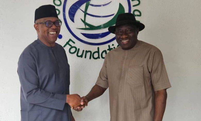 Peter Obi Meets Jonathan for 2027 Consultations.
Peter Obi met with Goodluck Jonathan in Abuja as p...
