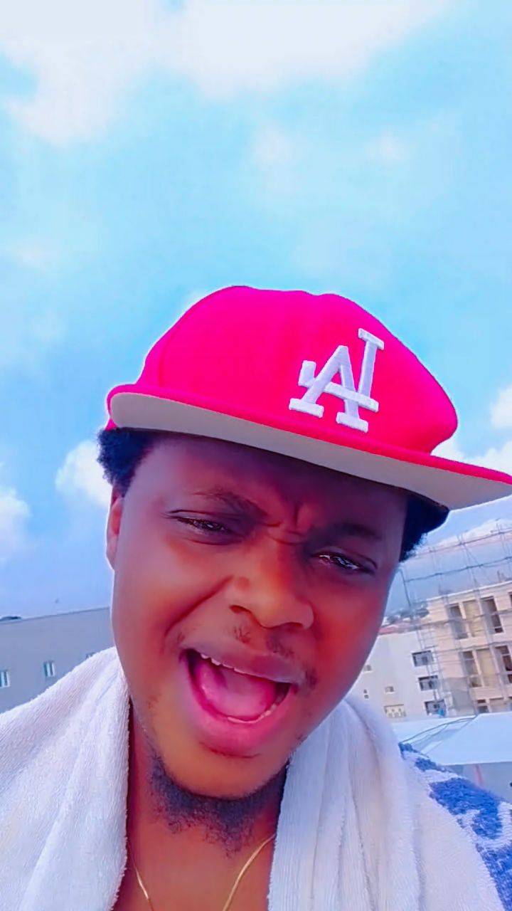 While on set today guess what came to my mind?๐๐๐๐๐๐
Don't waste your energy on worry. Direct...