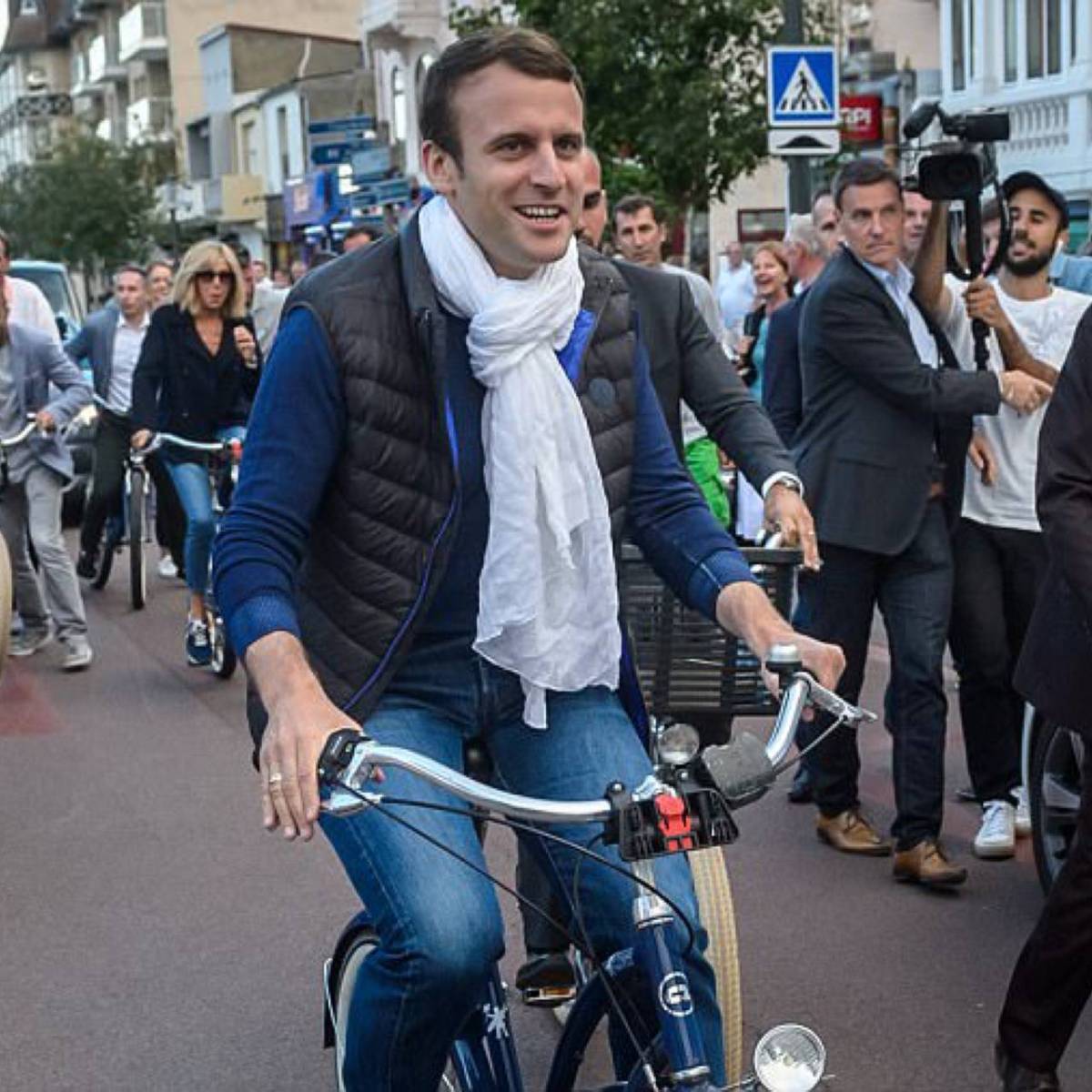 NEWS WON'T TELL YOU ๐๐
France will pay โฌ4,000 to all residents who give up their car in favor of...