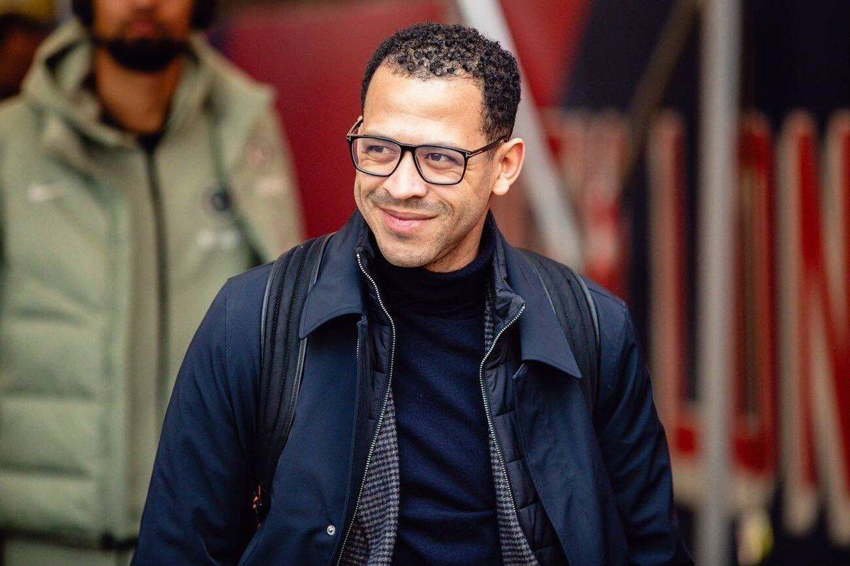 🗣️ Liam Rosenior: "It's a great job, I love it. I'm serious and demanding about certain things. Life...