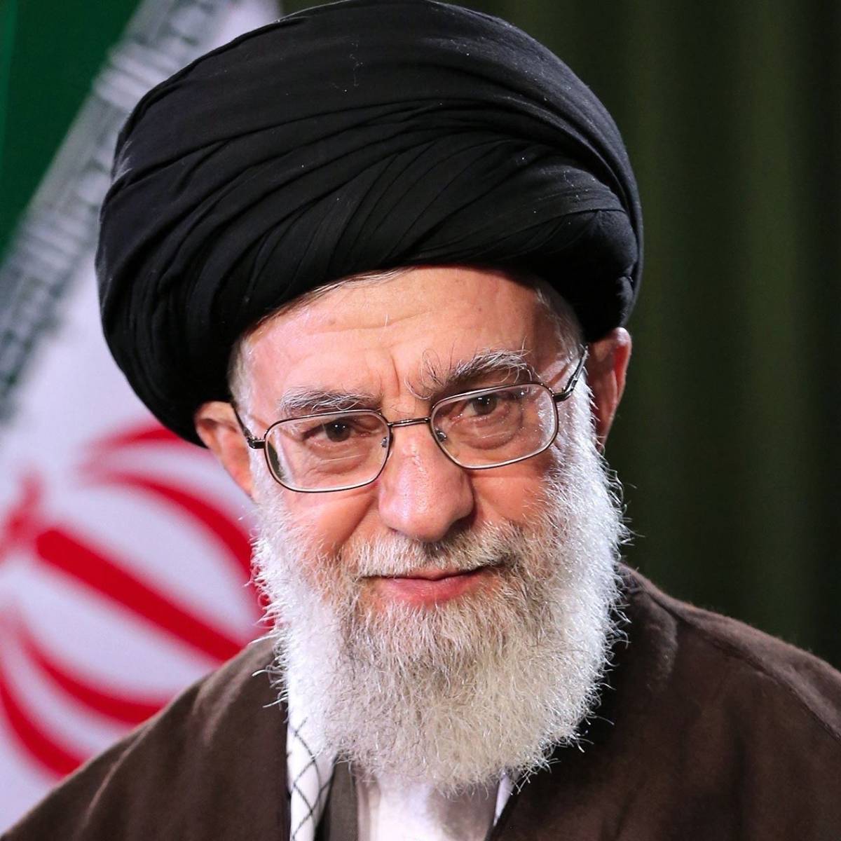 JUST IN: ๐ฎ๐ท๐บ๐ธ Iranian Supreme Leader Khamenei issues warning to the United States:
"The US Preside...