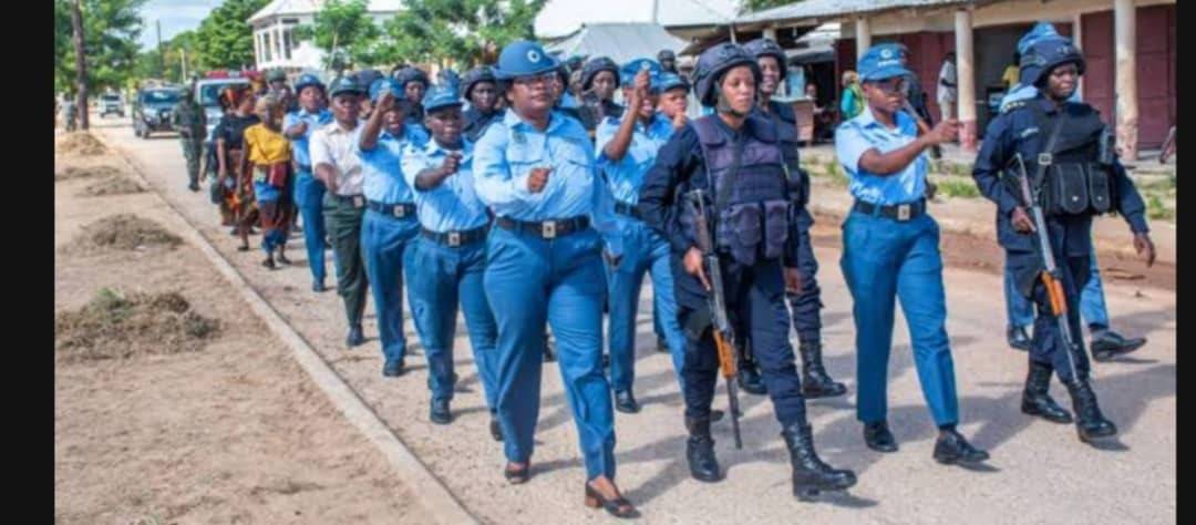 ๐ฅ 2 Police Instructors fired For Impregnating 15 Female Trainees in Mozambique. #Lekeeleke