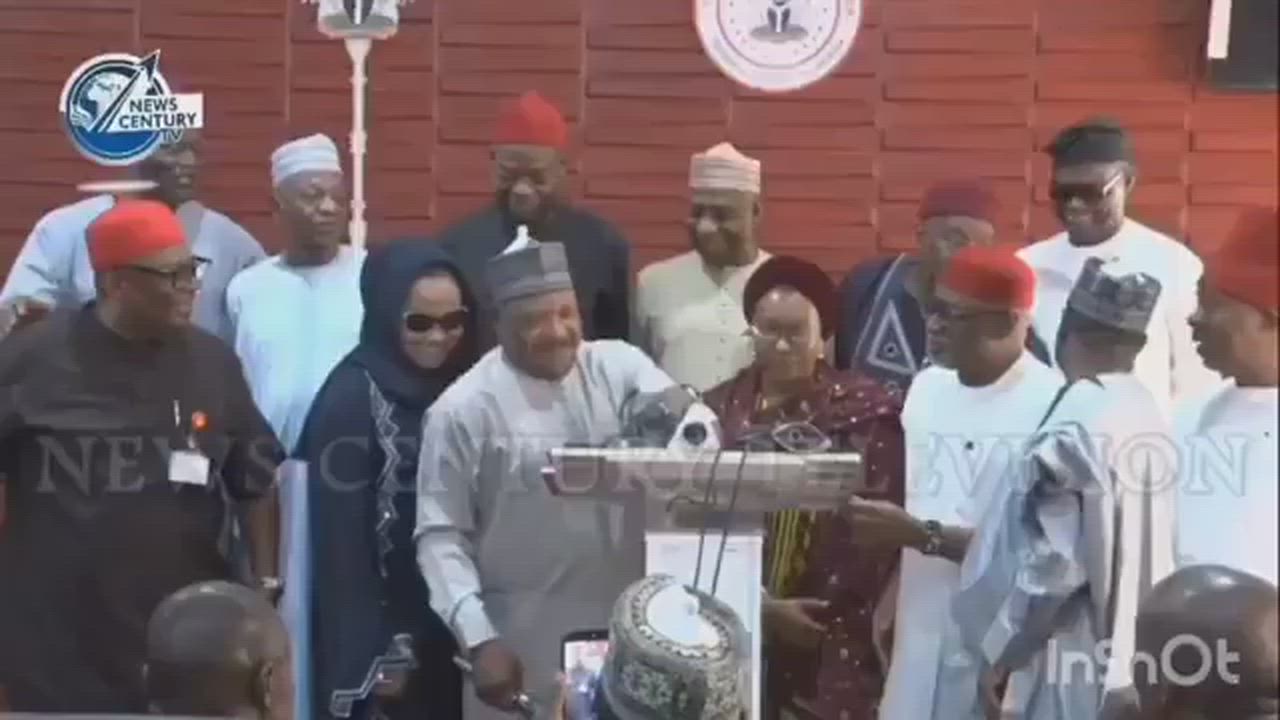 BREAKING: Senators Abaribe, Tambuwal, Natasha Akpoti, and Other Opposition Lawmakers Insist on Retai...