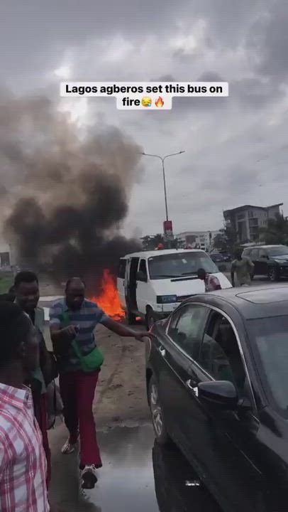 Angry Lagos Agberos Set a Bus on Fire With Passengers Inside After Driver Refused To Give Them Money...