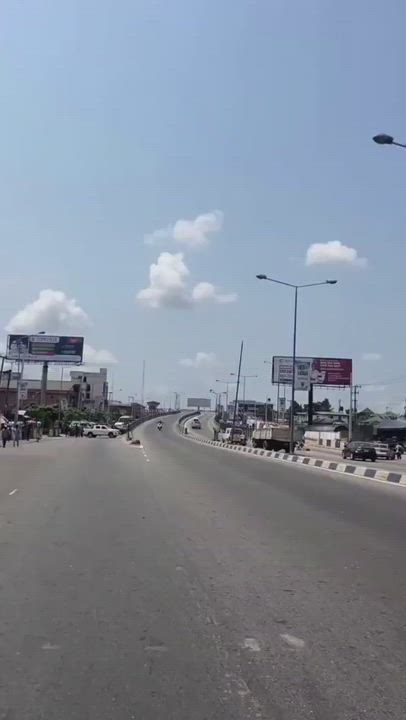FCT Minister Nyesom Wike’s convoy in Port Harcourt has sparked widespread reactions from Nigerians.