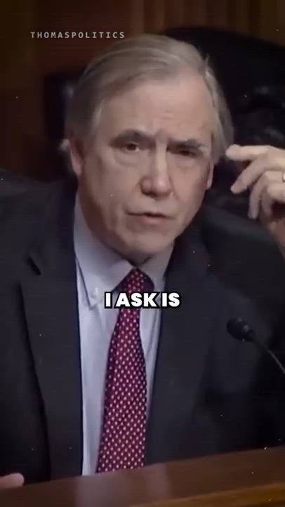 Senator Merkley Destroys Trump Hard!

#WorldNews #GlobalPolitics
#RacismIsAMentalCondition #black...
