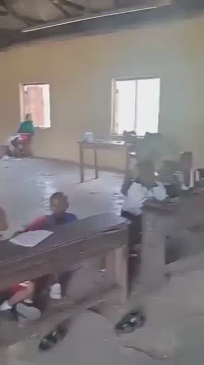 Trending: Frustrated teachers exposes the poor condition of a primary school in Ikot Mbonde Itam, Uy...
