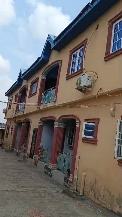 *DISTRESSED SALES*

 *TWINS STOREY BUILDING WITH BUNGALOW ALL IN ONE* 

 *SIXTEEN (16) FLAT ALTO...