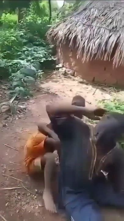This is what happened when their is no political will to fight insecurity.. stop supporting, defendi...