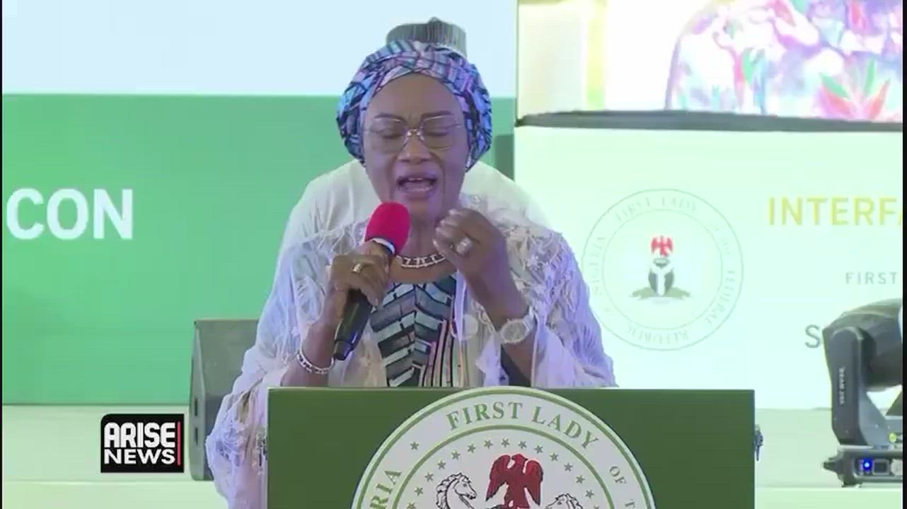 VIDEO: Oluremi Tinubu urges women to teach girls modesty, decent dressing


https://punchng.com/v...