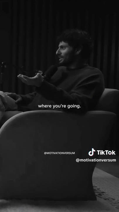 😂