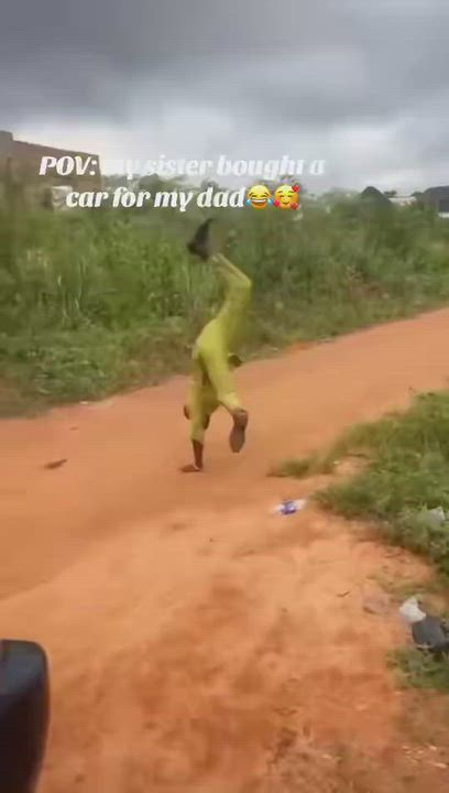 Her sister bought their dad a car… joy wan finish their father 😂😂