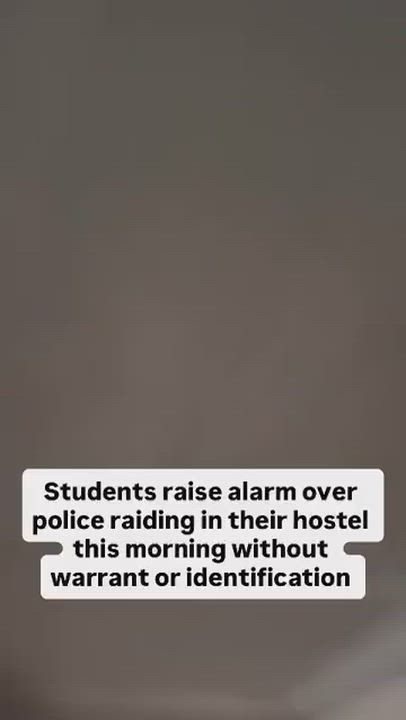 Students cr!ed out as Nigeria Police officers raided their lodge at White House by Wilkie in Cross R...