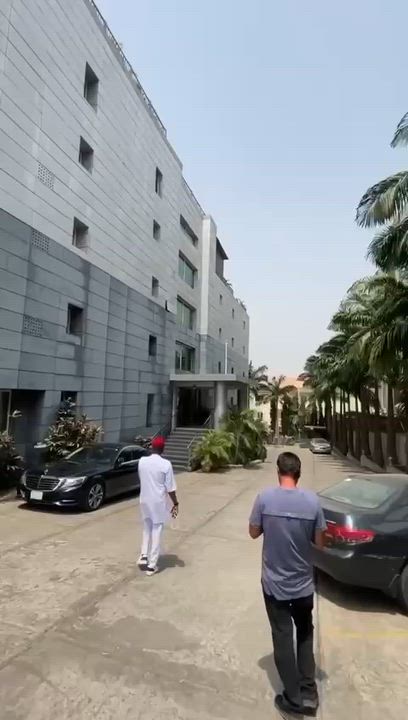 A CLEAN FINISHED HOTEL FOR SALE

★DETAILS★

LOCATION: MAITAMA, ABUJA.

 *130 ROOMS* AVAILABLE

ENOUG...