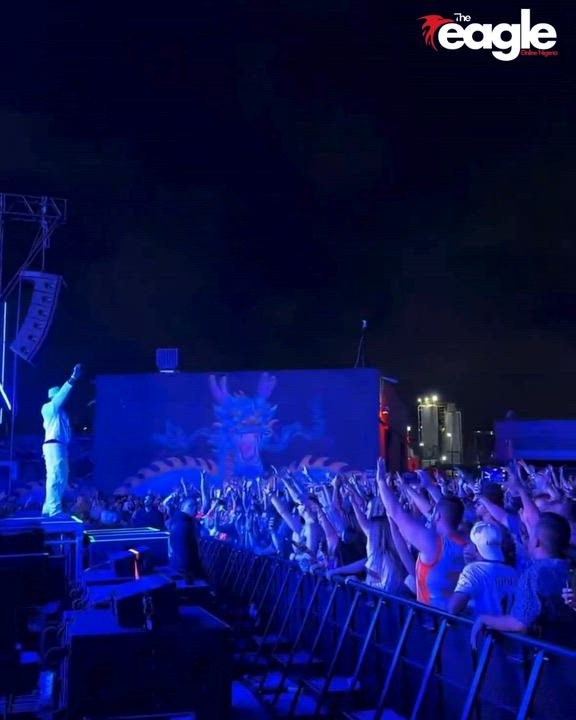 Asake performing his latest hit song “Worship” with Dj snake in Miami.

#theeagleonlinenigeria #fyp...