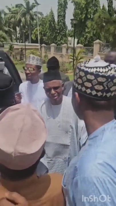 Former Kaduna State Governor Nasir El-Rufai arrives at his Abuja residence after being released by t...