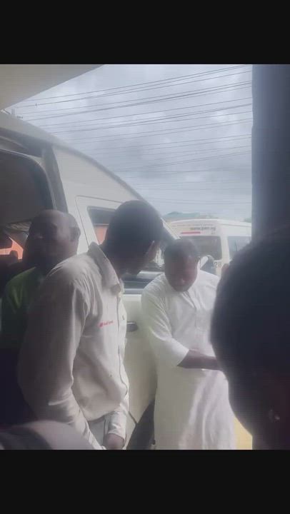 The moment two motor park pastors at a bus park got into a fight over who would pray for a bus about...