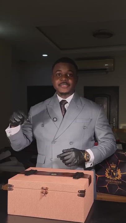 This man is the Seyi Vodi of the shoe industry in Nigeria. See the one-of-one shoe he’s selling for...