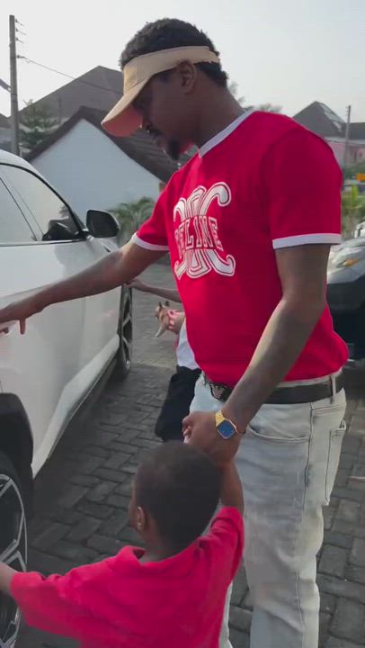 “Back to my father’s duty.” 

~ Blord wrote as he shared a video of himself taking his kids to schoo...