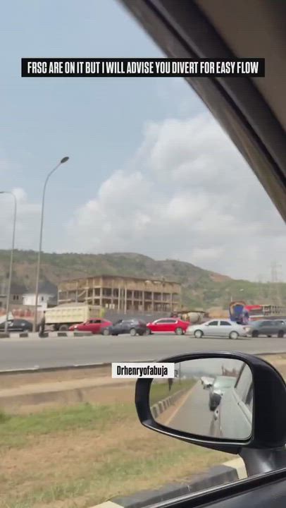 Heavy traffic at kubwa axis due to heavy truck accident