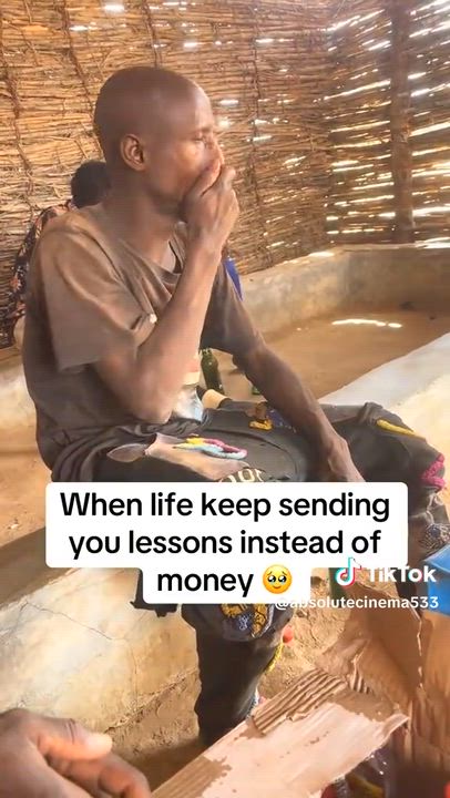 before a man cry like this, things is out of hands💔😞