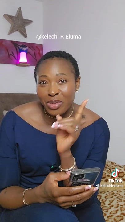 A husband's girlfriend, who is a police officer, comes to arrest him in the presence of his wife.