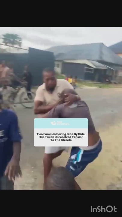 Earlier yesterday evening at Do-Good Street, Tombia, Bayelsa State, two families took their unresolv...