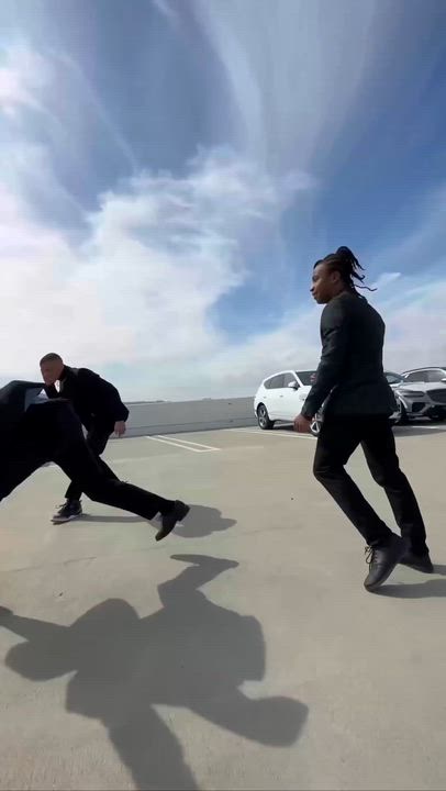 Writers only: Watch this and make a fight scene off it. #writing