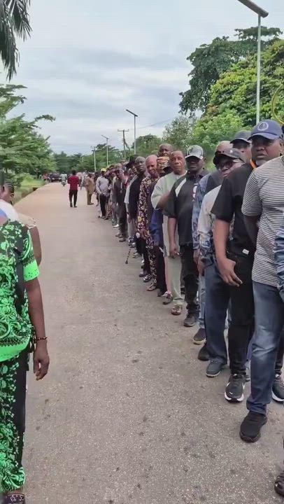 So people hate Ned Nwoko this much, just 3 persons for a sitting senator 😭😳