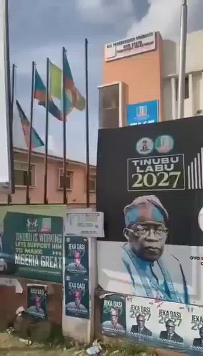 House of Assembly Aspirant  in Ibadan, Mr. Olaleye was seen reigning curses on APC and Oyo State Gub...