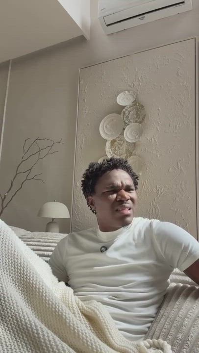 Nigerians singer Spyro has called out Nigerian spiritual leaders over silence on rising insecurity i...