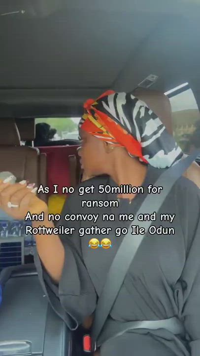 Lady shares how she travelled for Ileya with her Rottweiler because she doesn’t have ₦50 million for...