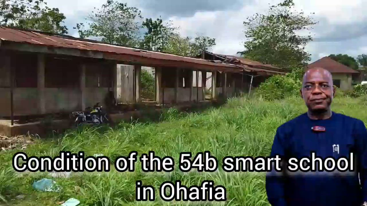 One of the 54b smart schools allegedly spotted in Ohafia, home of the deputy govo.

What a magnifice...