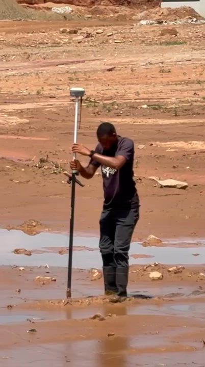 Am a Land Surveyor and a project manager base in Abuja, Am into buying and selling of properties in...