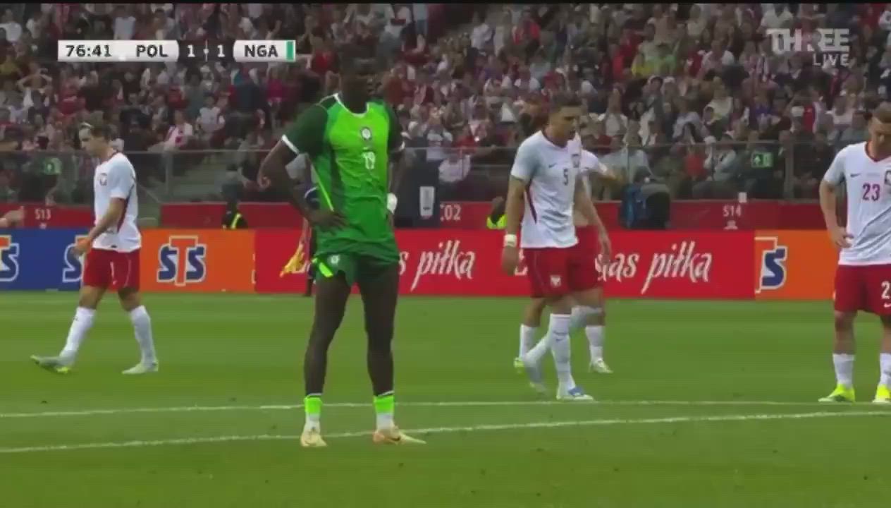 GOAAAAL!. VAR awarded a Penalty kick to the Super Eagles, which Paul Onuachu didn't miss . 

⏱️ 88':...
