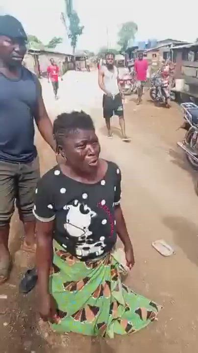 Video showing a woman who's known for selling akara and bread at Ani street in Ikom-Obudu road was c...