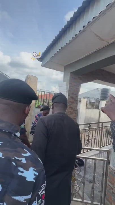 Oyo state Commissioner of Police visits kidnappers' den in Lakoun, along Ayegun-Olojuoro road, Ibada...