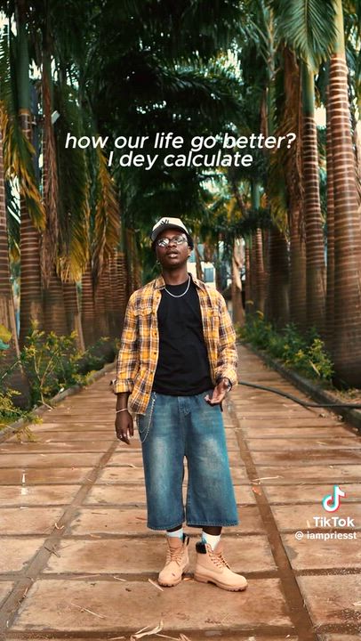 who can save me, i no get anybody, the only thing wey dey my mind now, na how to make this money.