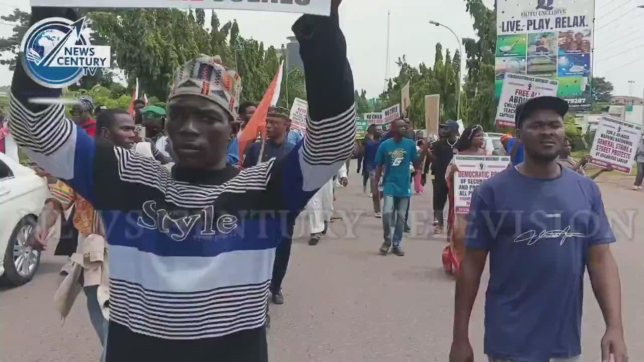 Sowore Defies Military and Police Deployment, Leads 'Tinubu Must Go' Protest in Streets of Abuja