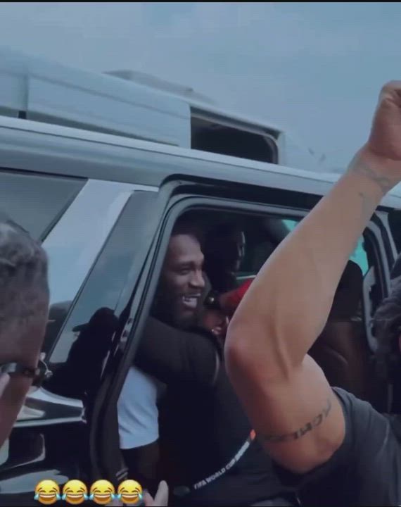 Burna Boy's Mother and manager Hyping Him after his Fifa World Cup Performance 🤩🔥

A Proud mother...