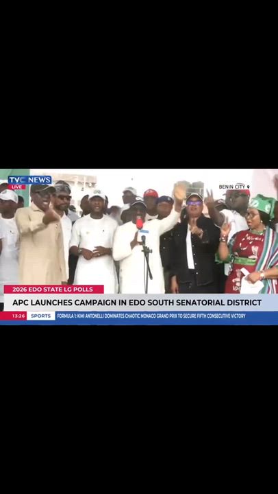 So this is the Governor of my state? 
Shame dey catch me🤔
#LekeeLekee #Trending #NaijaPride #Viral...